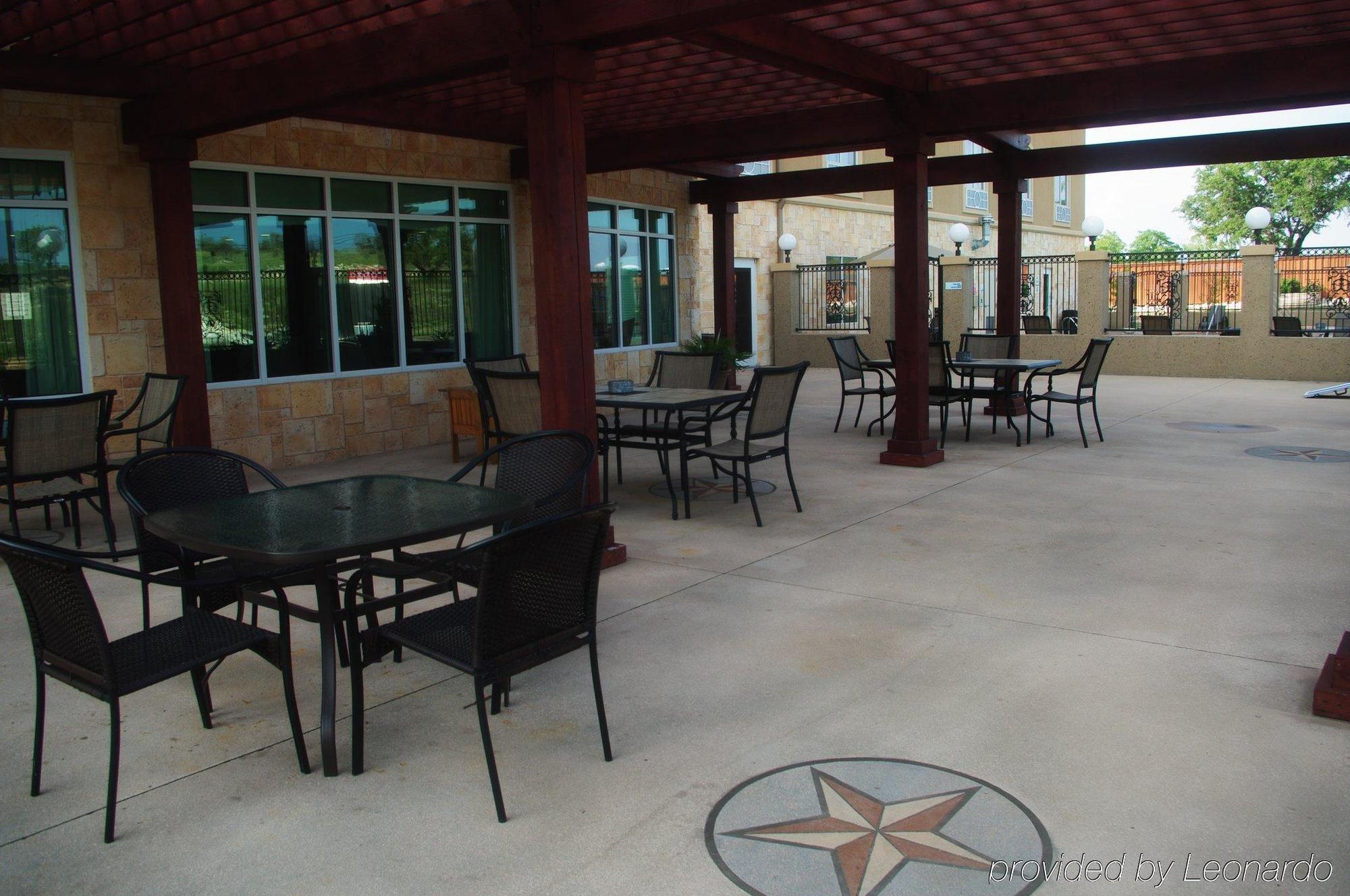 Holiday Inn Express Glen Rose By Ihg Esterno foto